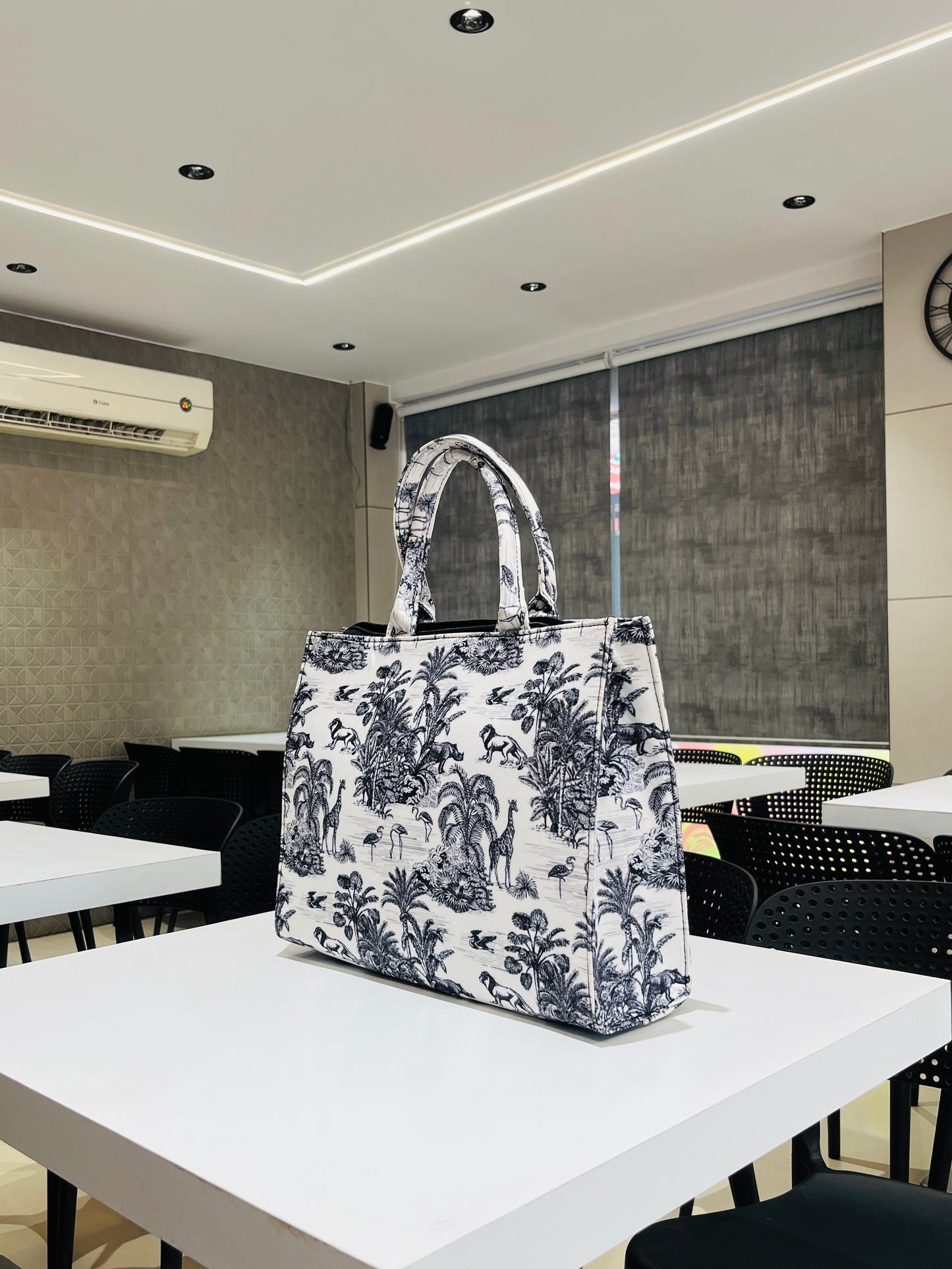 Safari Toiles Print Premium Tote Bag